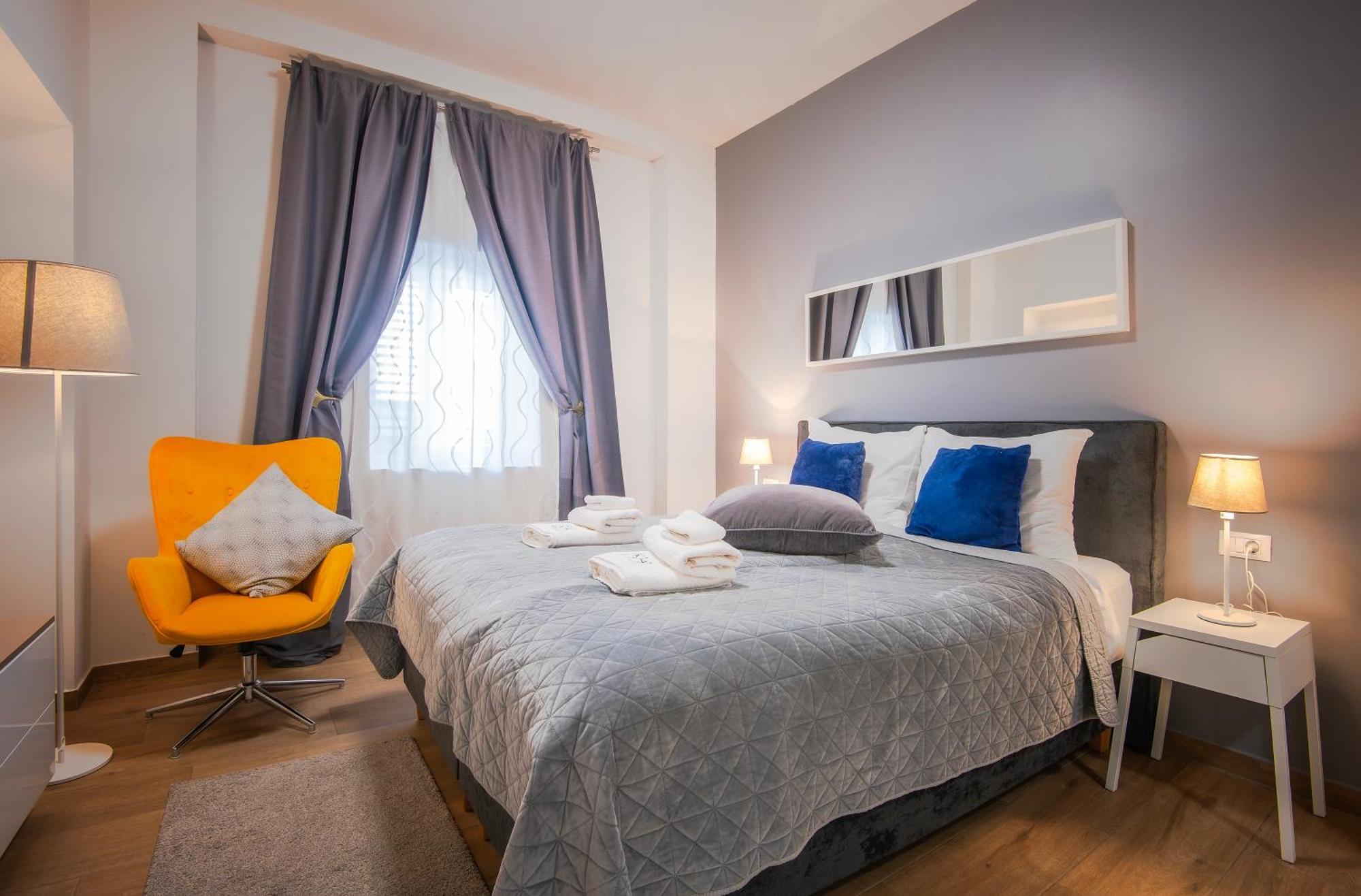 D&A City Center Apartments With Free Parking Pula Bagian luar foto