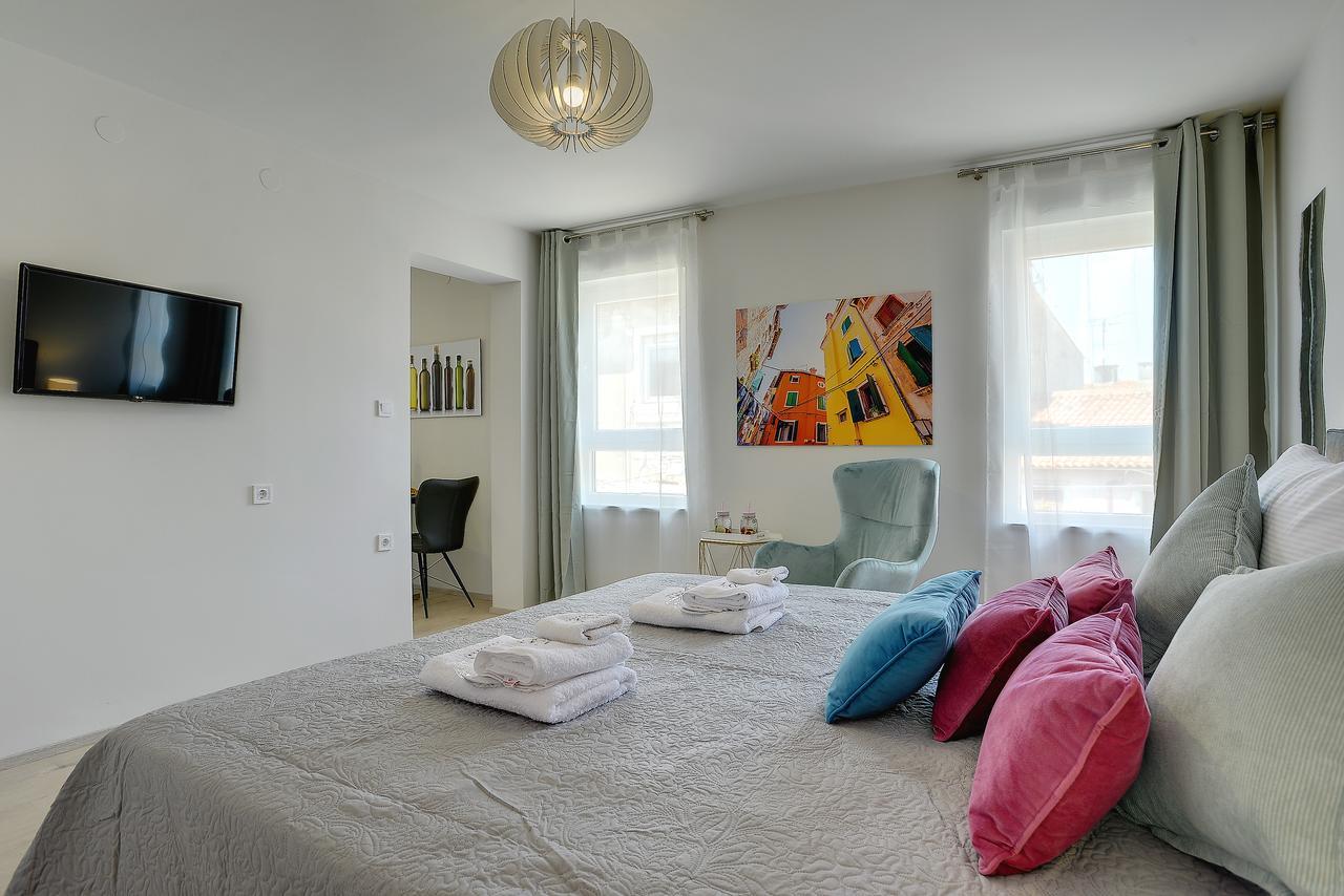 D&A City Center Apartments With Free Parking Pula Bagian luar foto