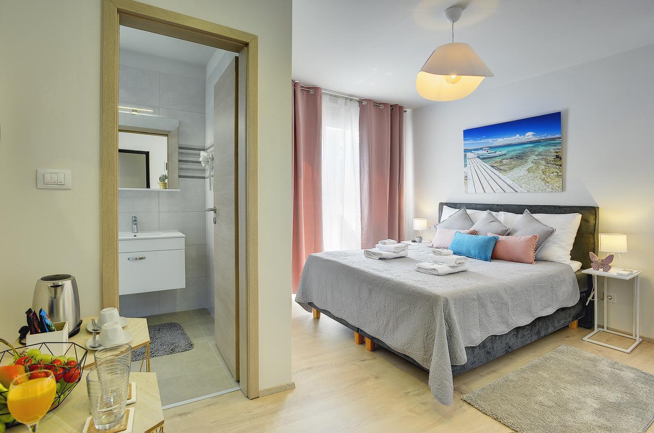 D&A City Center Apartments With Free Parking Pula Bagian luar foto